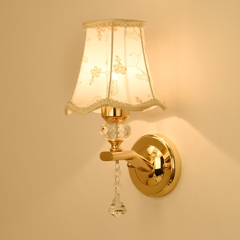 Fabric Wall Lamp – European Modern Petal-Shade Bedside Sconce